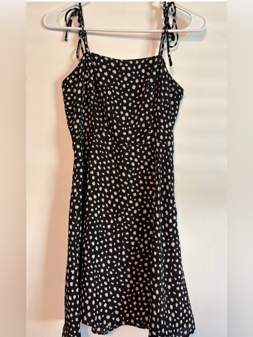 Lola Grace Black and White
Spotted Dress from Dry Goods. Small